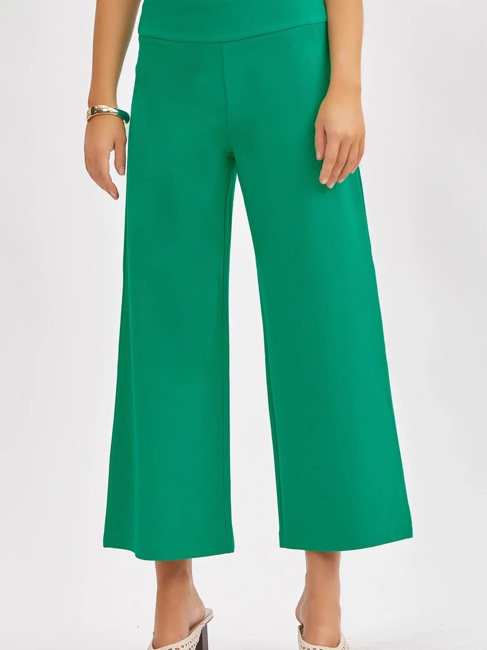Dear Scarlett Wide-Crop Pants - Green